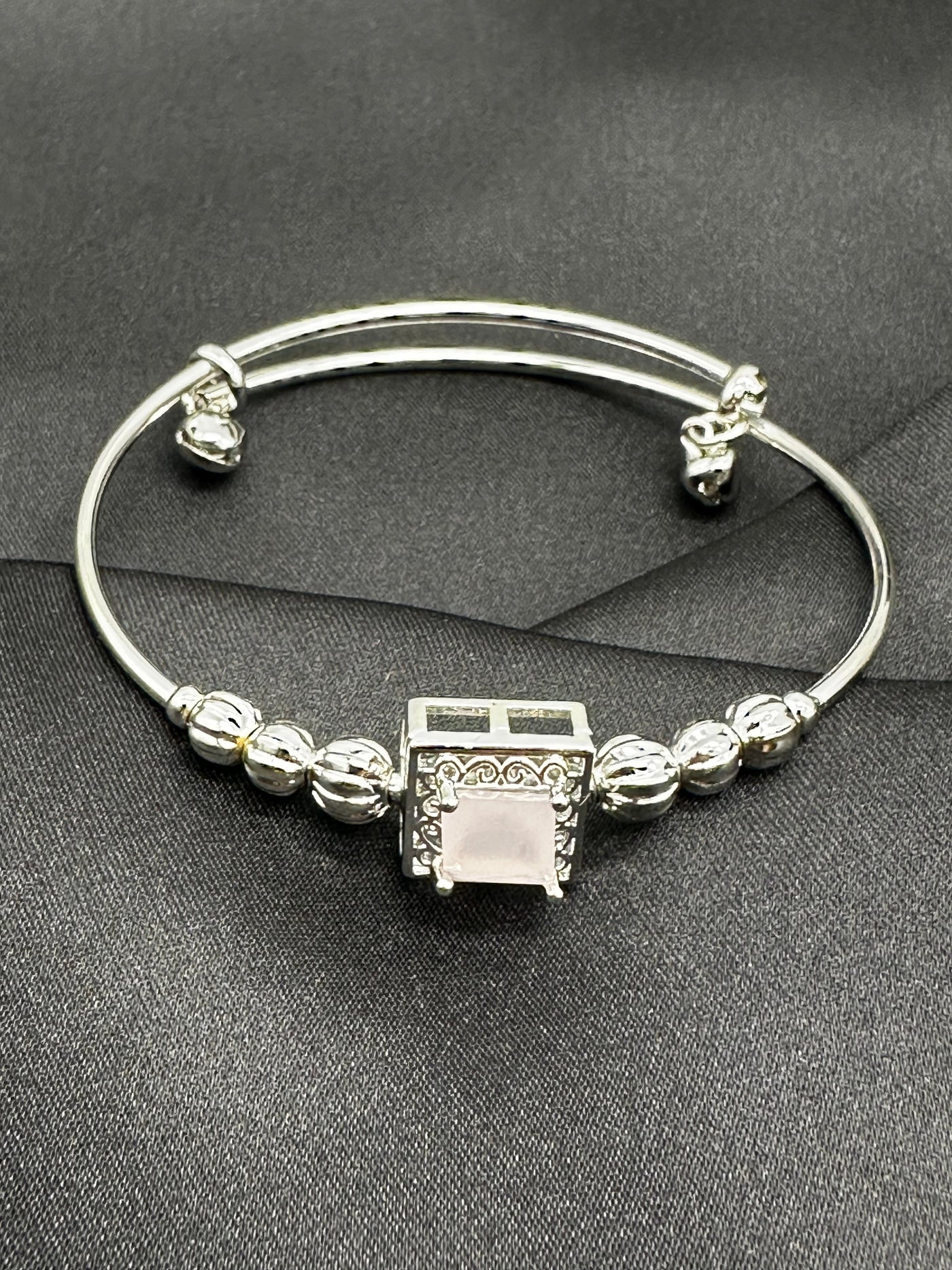 Pink sliver adjustable bracelet