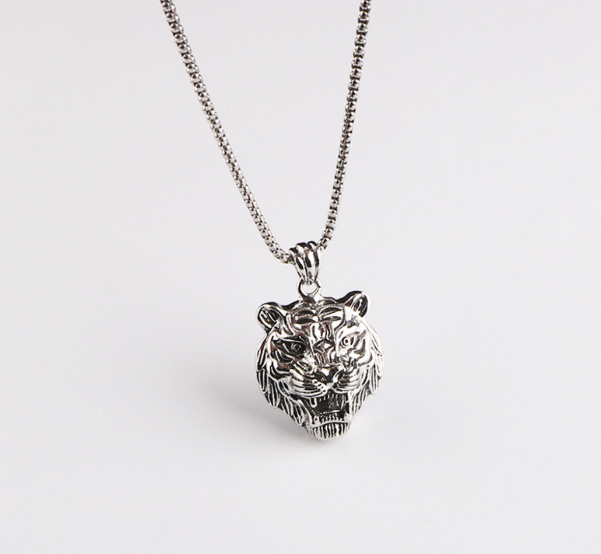 Tiger pendant