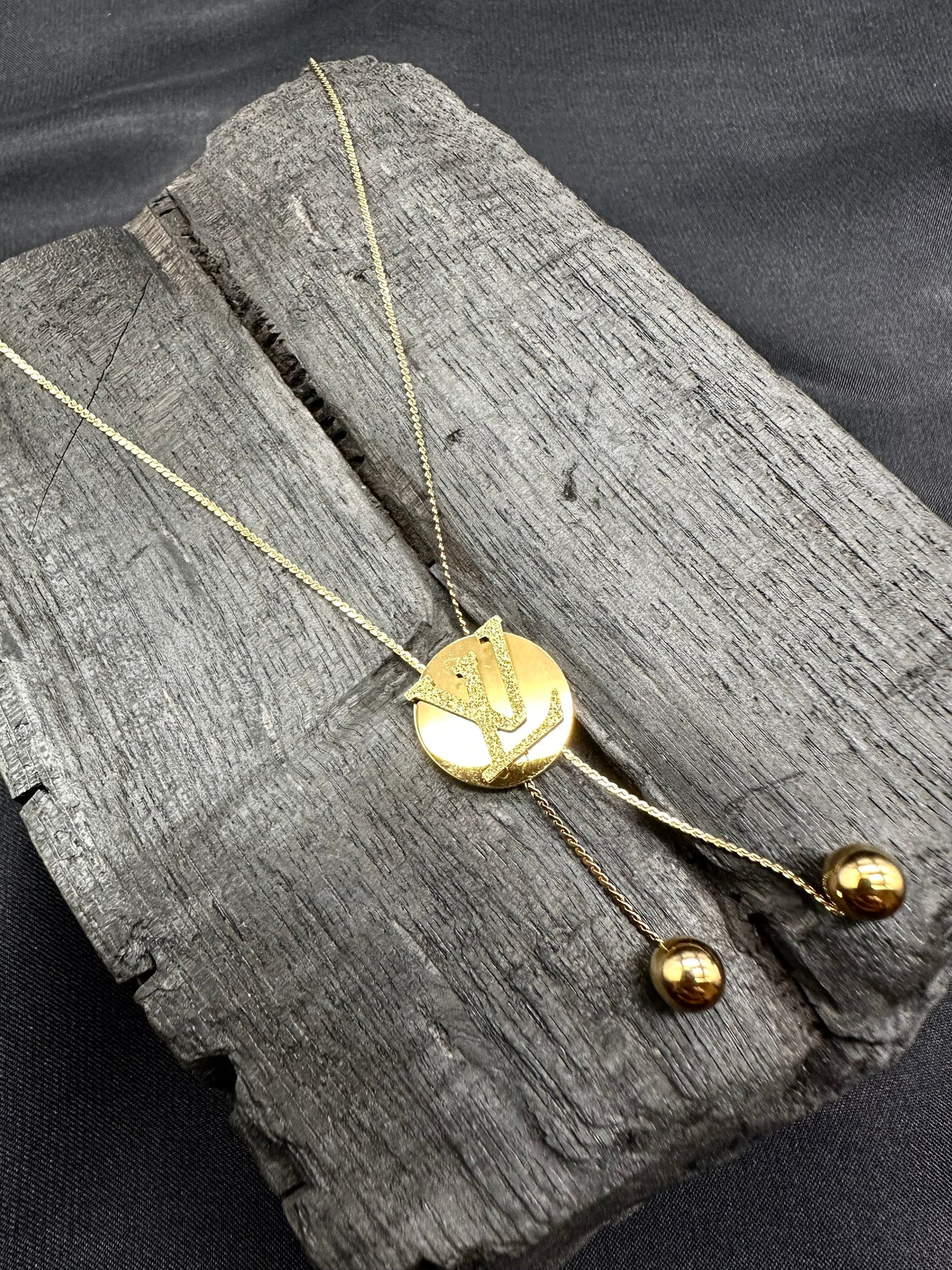 Louis vuitton necklace