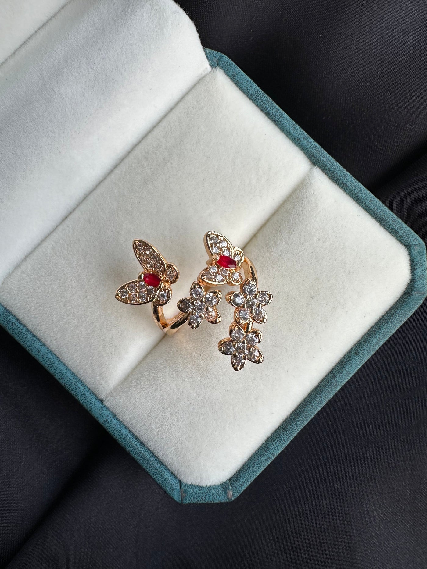 Butterfly flower ring