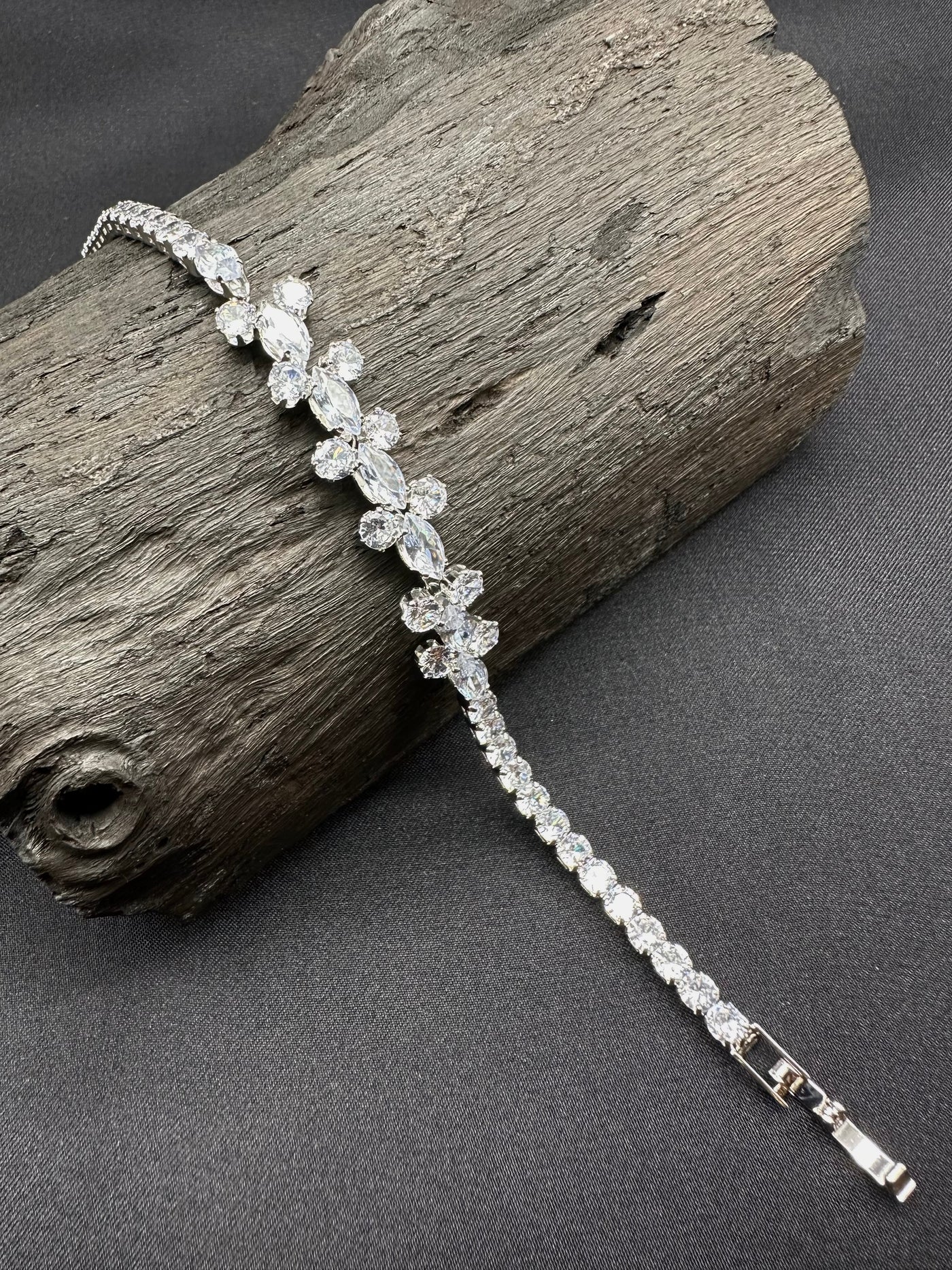 Sparkling silver colour bracelet