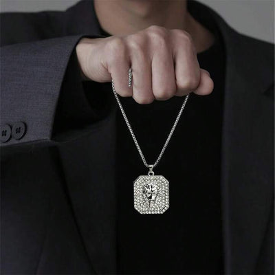 Lion pendant ( Iced Out )